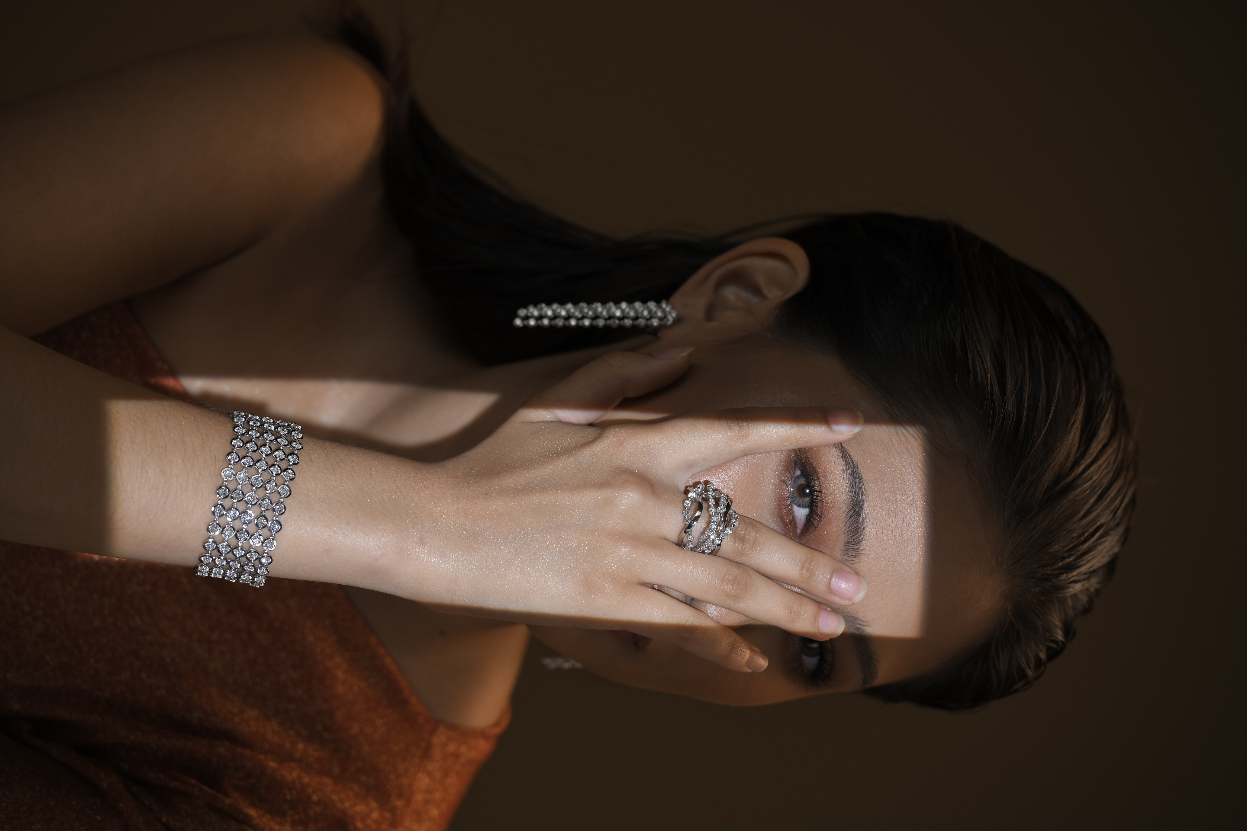 Diamond-Life-Feature-01